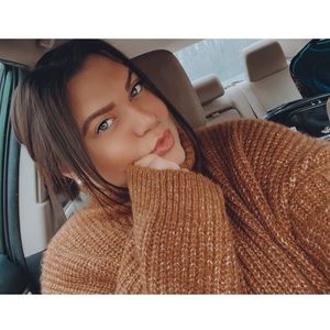 Meet your Posher, Kel!